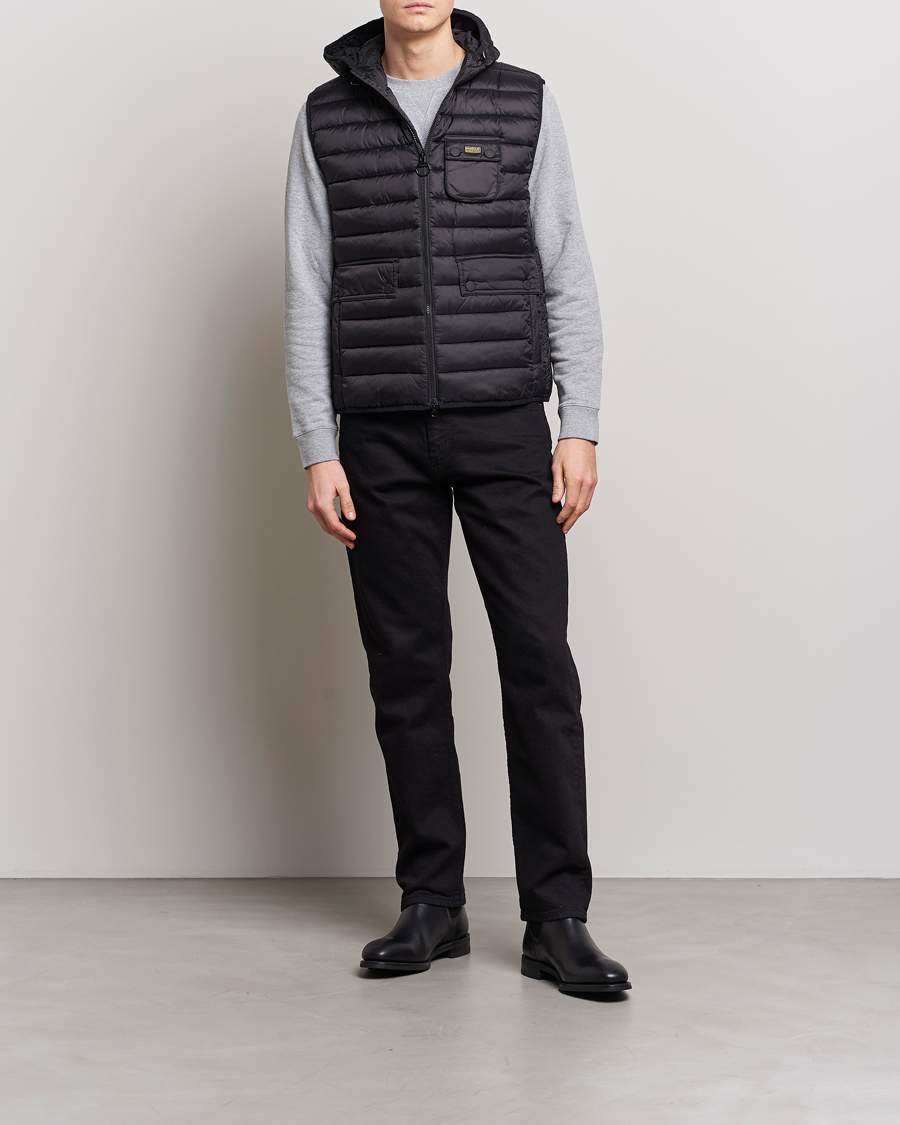 Mies | Takit | Barbour International | Ouston Hooded Gilet Black