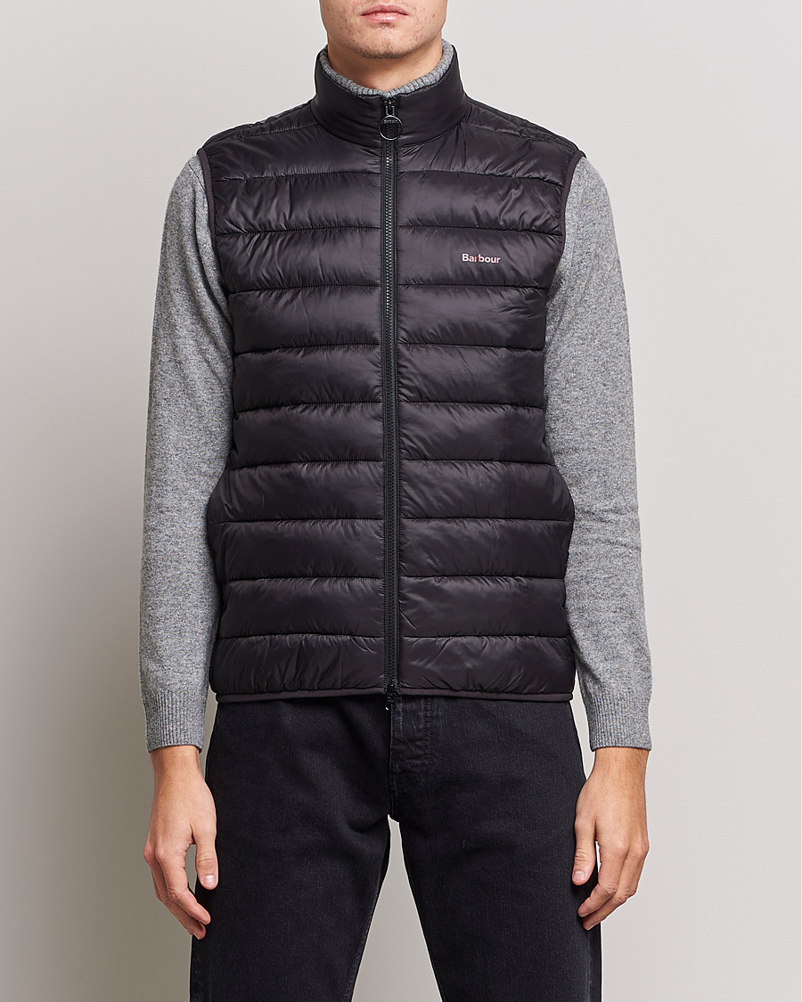 Mies | Barbour Lifestyle | Barbour Lifestyle | Bretby Lightweight Down Gilet Black