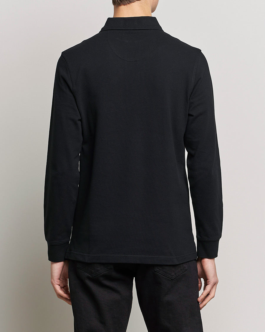 Mies | Pikeet | Barbour International | Essential Long Sleeve Polo Black