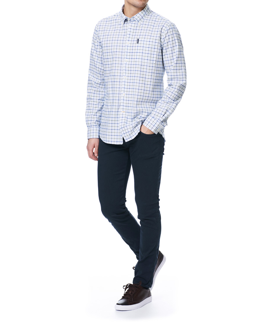 Mies | Kauluspaidat | Barbour Lifestyle | Tailored Fit Check 17 Shirt White/Olive