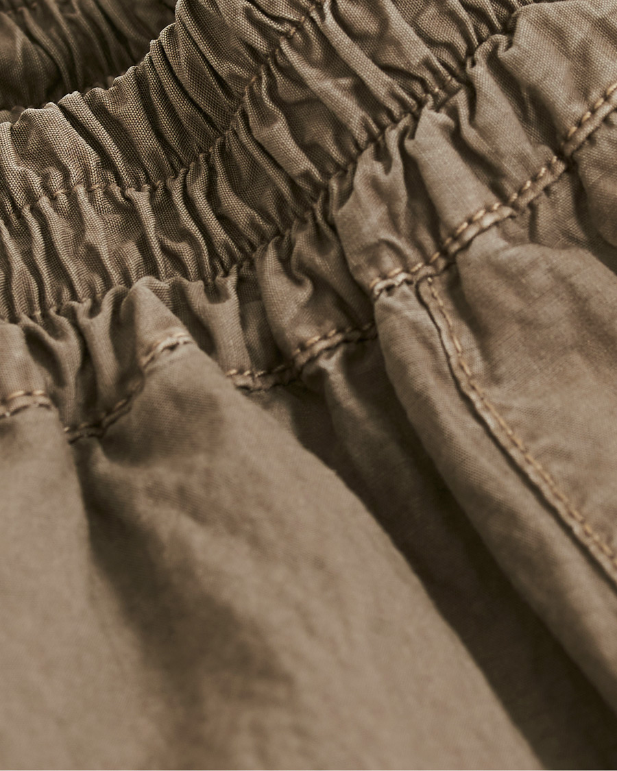 Mies | Housut | The Gigi | Soft Seersucker Drawstring Trousers Olive