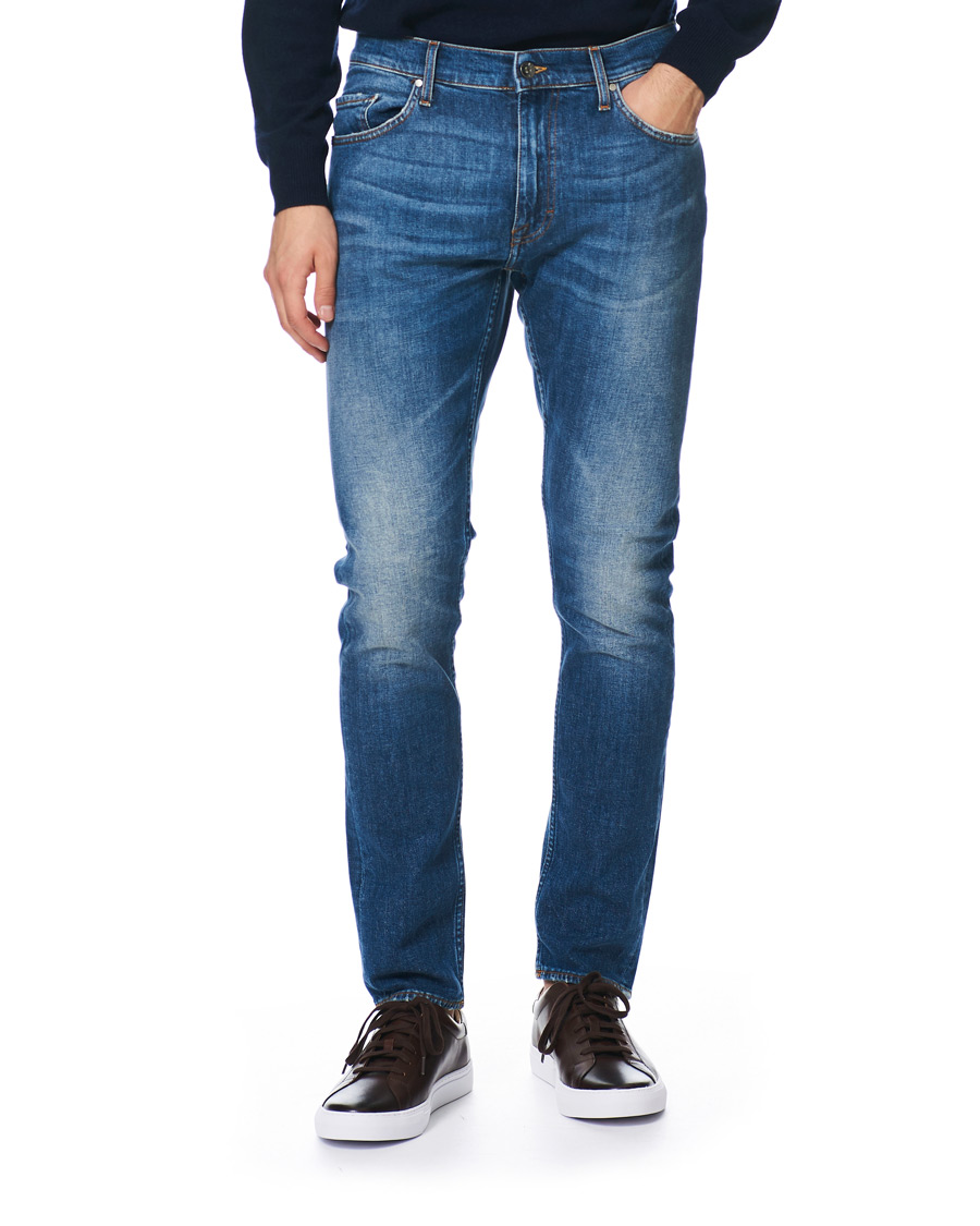 Mies |  | Tiger of Sweden | Pistolero Stretch Organic Cotton Son Jeans Mid Blue