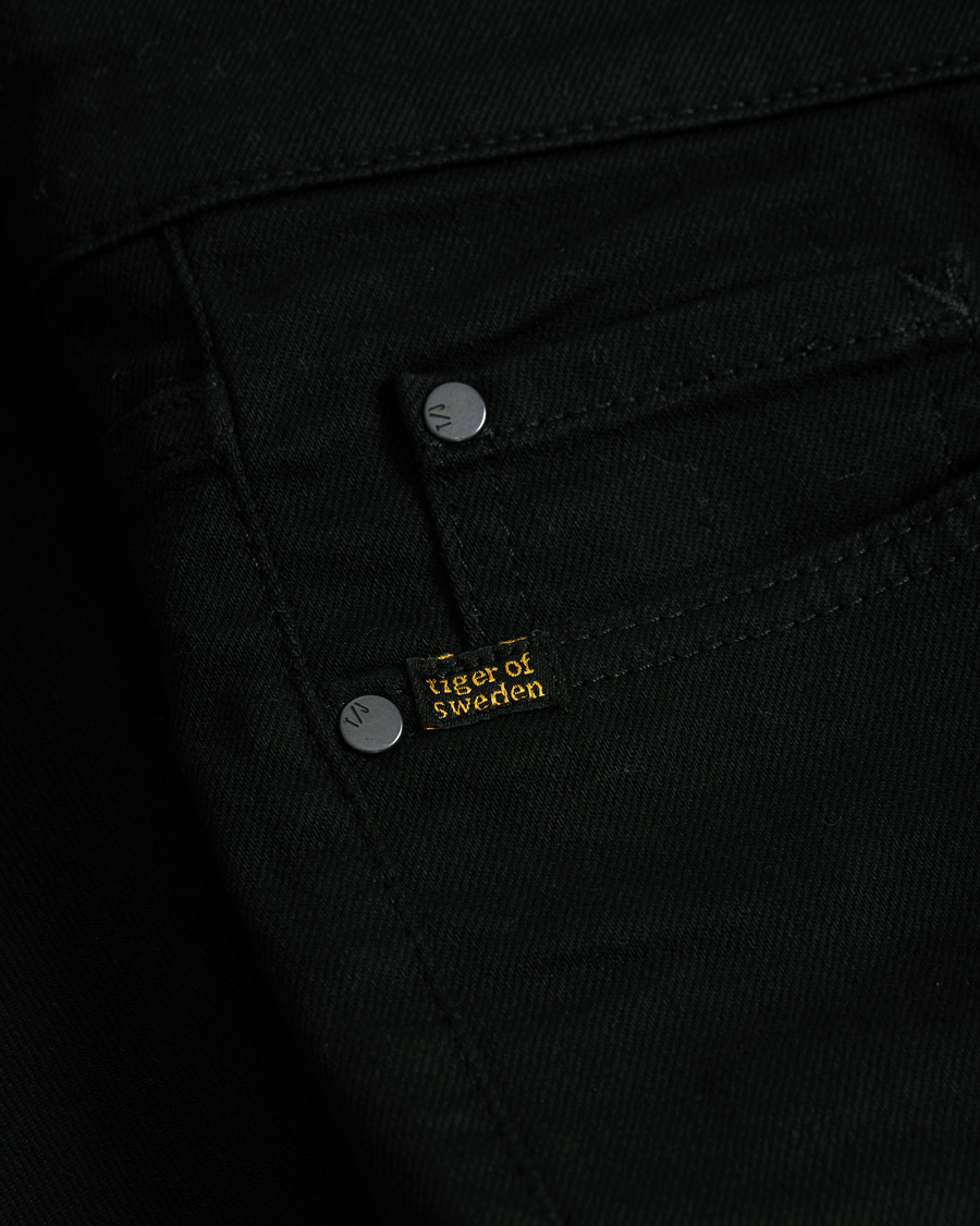 Mies | Shortsit | Tiger of Sweden Jeans | Ash Stretch Forever Shorts Black