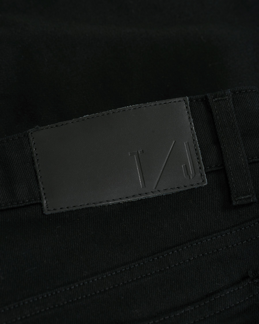 Mies | Shortsit | Tiger of Sweden Jeans | Ash Stretch Forever Shorts Black