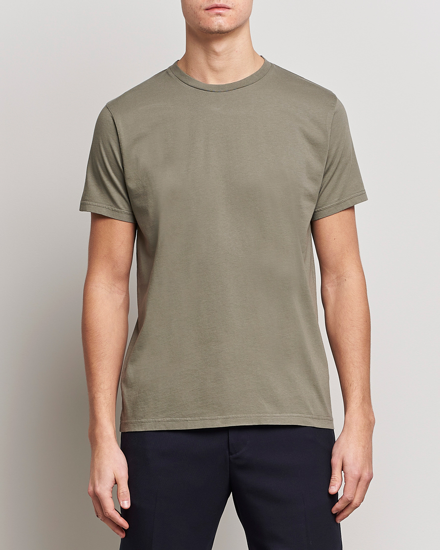 Mies | T-paidat | Colorful Standard | Classic Organic T-Shirt Dusty Olive