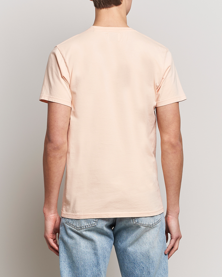 Mies |  | Colorful Standard | Classic Organic T-Shirt Paradise Peach