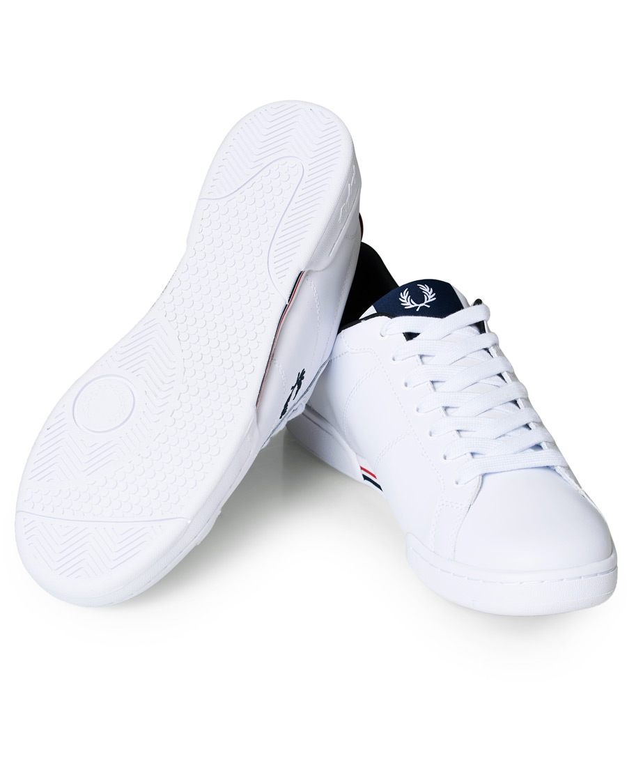 Mies | Fred Perry B722 Leather Sneaker White/Navy | Fred Perry | B722 Leather Sneaker White/Navy