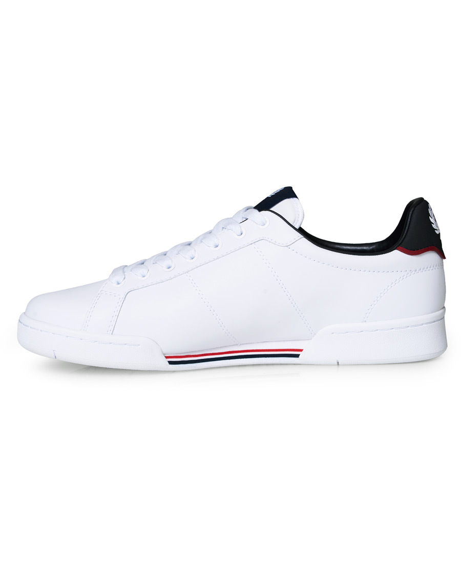 Mies | Fred Perry B722 Leather Sneaker White/Navy | Fred Perry | B722 Leather Sneaker White/Navy