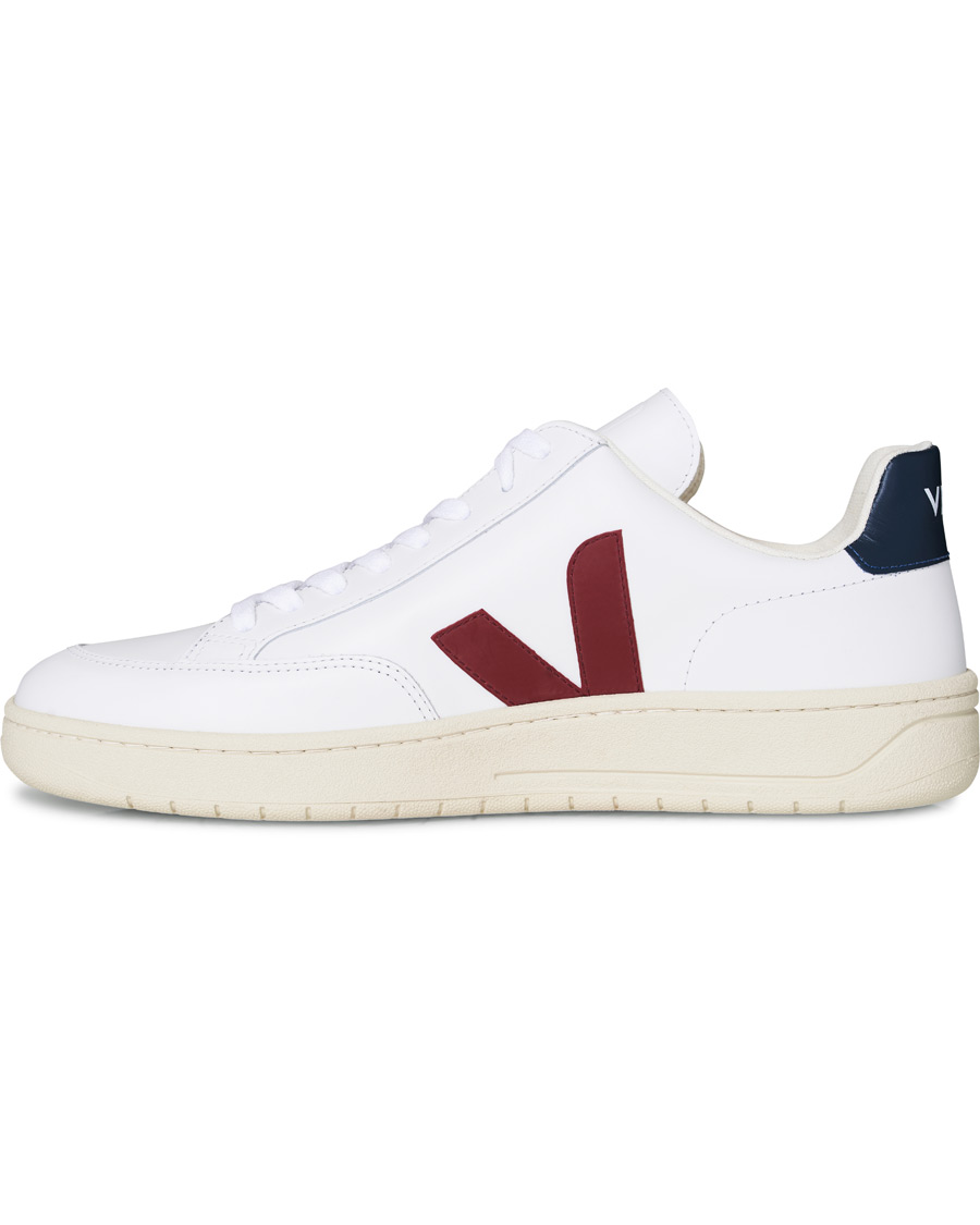 Mies | Veja V-12 Leather Sneaker White Marsala/Nautico | Veja | V-12 Leather Sneaker White Marsala/Nautico