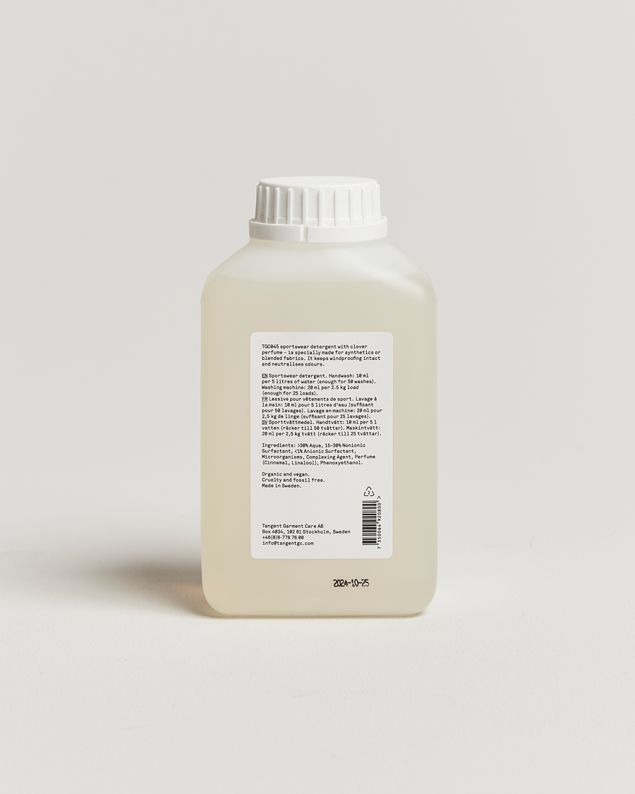 Mies | Care with Carl | Tangent GC | TGC045 Clover Sportswear Detergent
