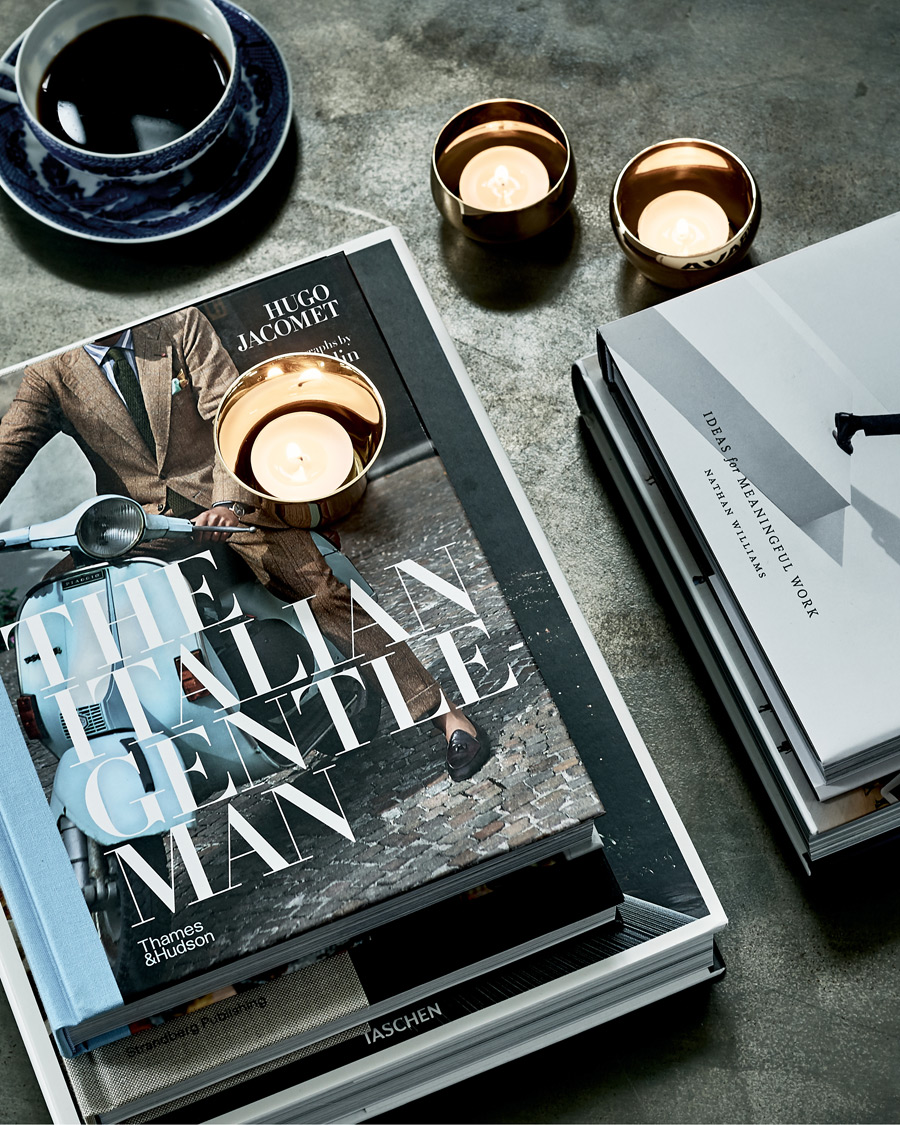 Mies | Kirjat | New Mags | The Italian Gentleman