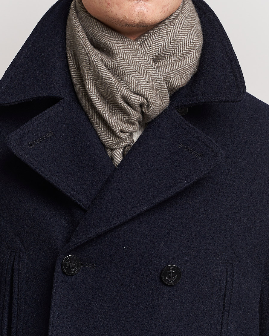 Mies | Amanda Christensen Merino Wool Herringbone Olive | Amanda Christensen | Merino Wool Herringbone Olive