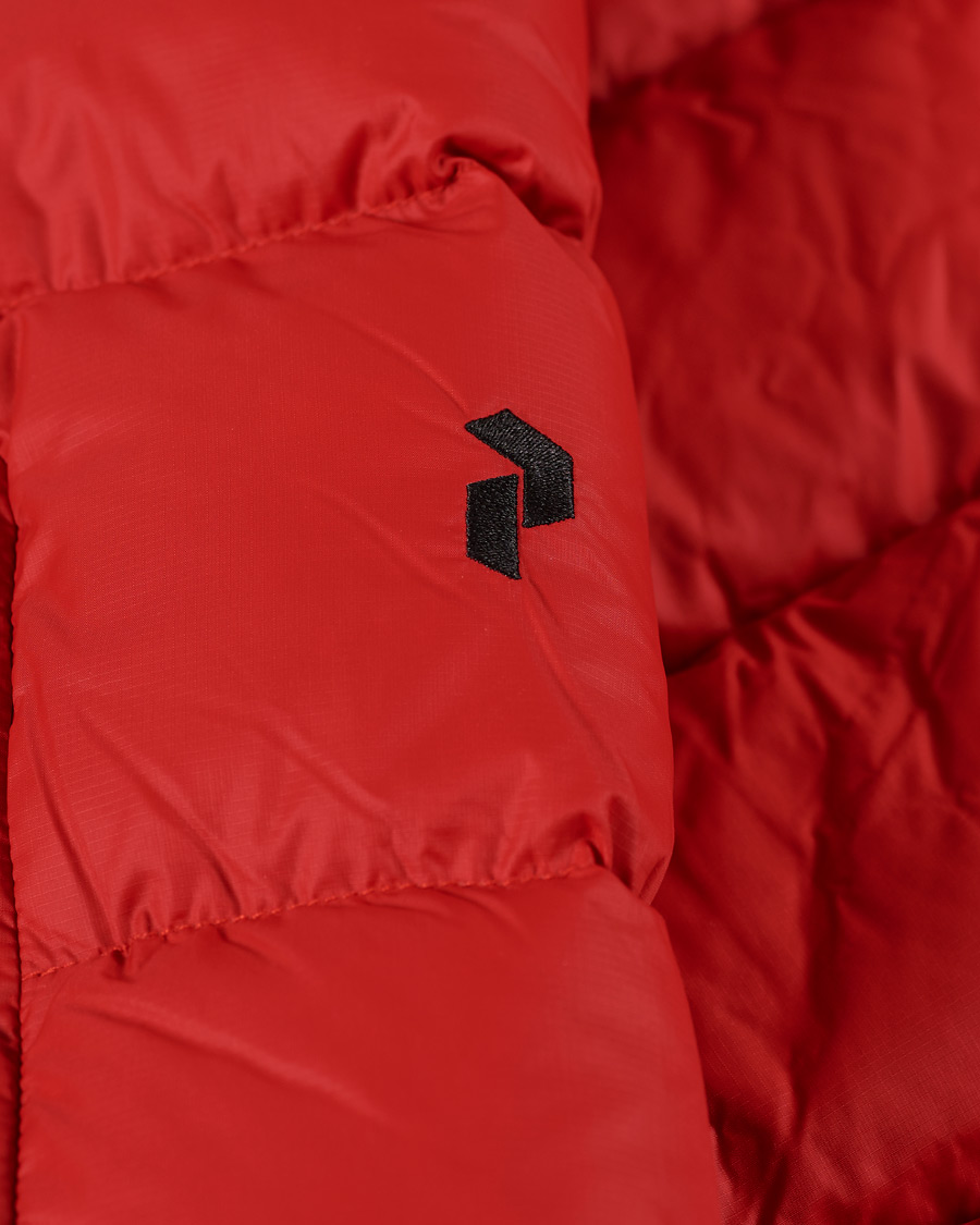 Mies | Takit | Peak Performance | Frost Down Hooded Jacket Red