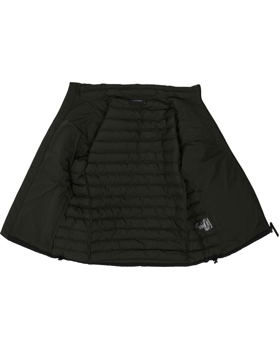 Mies | Takit | Peak Performance | Rivel Liner Down Jacket Conferius Green