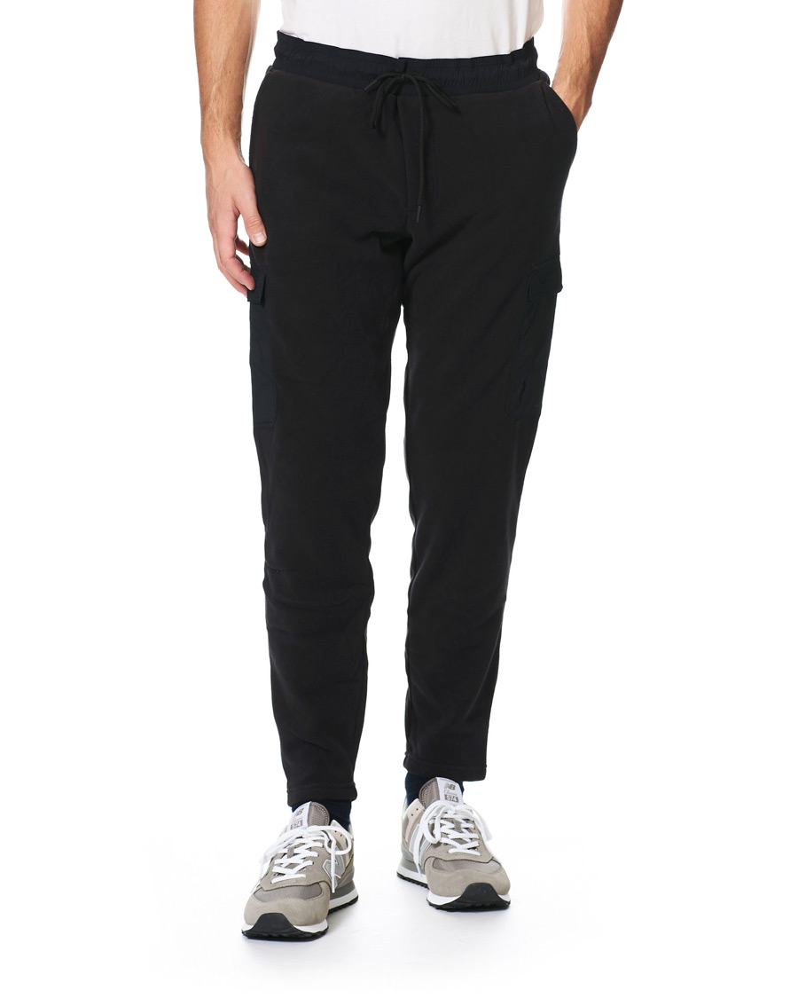 Mies | Housut | Peak Performance | Tech Soft Fleece Cargo Pants Black
