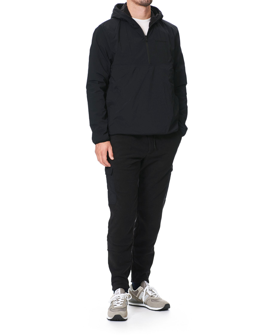 Mies | Puserot | Peak Performance | Tech Soft Fleece Reversible Half Zip Hoodie Black