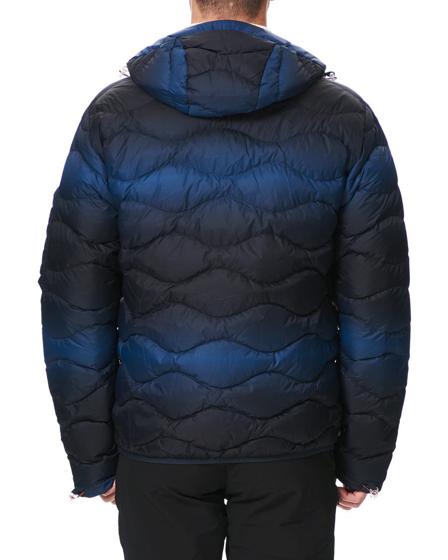 Mies | Takit | Peak Performance | Ben Gorham Helium Hooded Jacket Blue Pattern