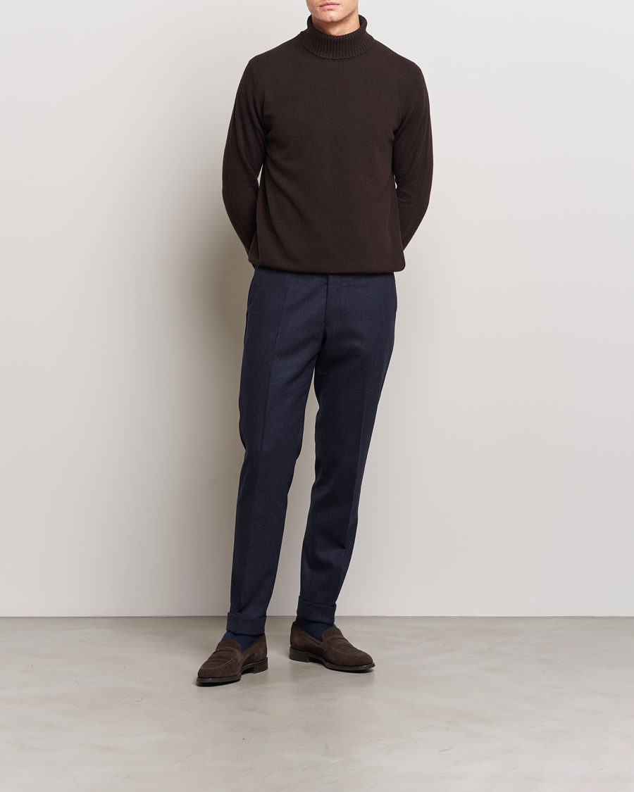 Mies | Puserot | Oscar Jacobson | Salim Wool/Cashmere Rollneck Brown