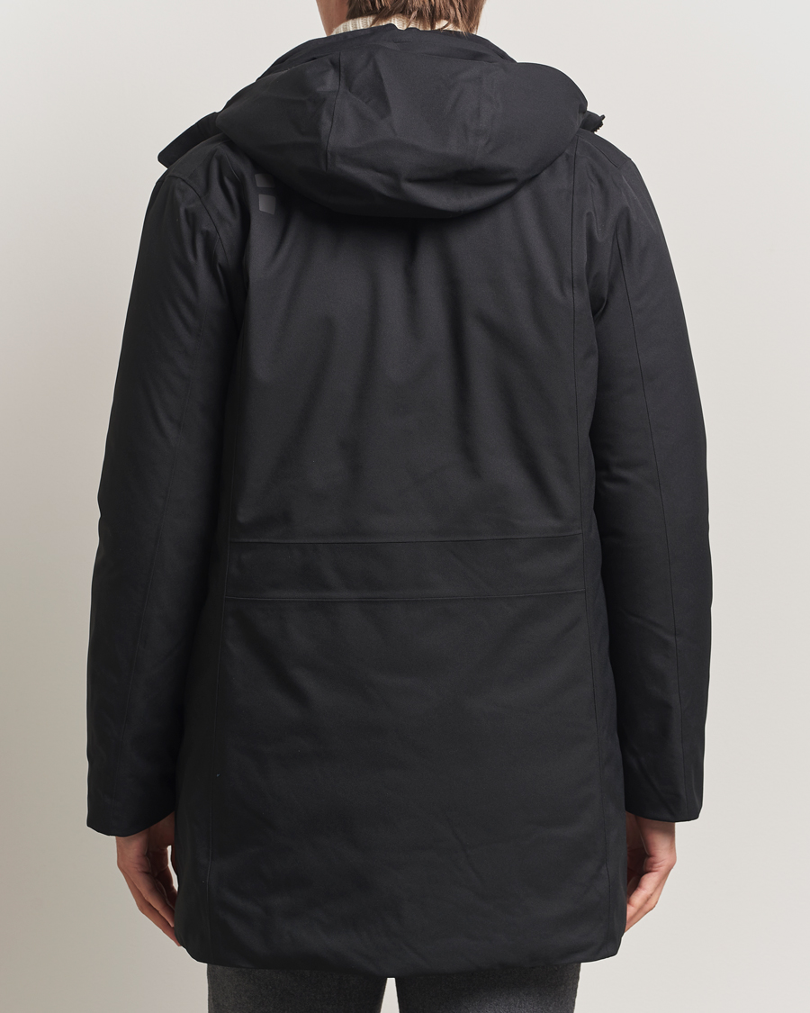 Mies | Takit | UBR | Redox Parka Black