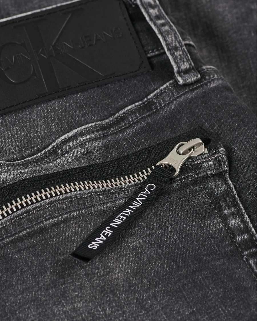 Mies | Farkut | Calvin Klein Jeans | Slim Tapered Stretch Jeans Dark Grey
