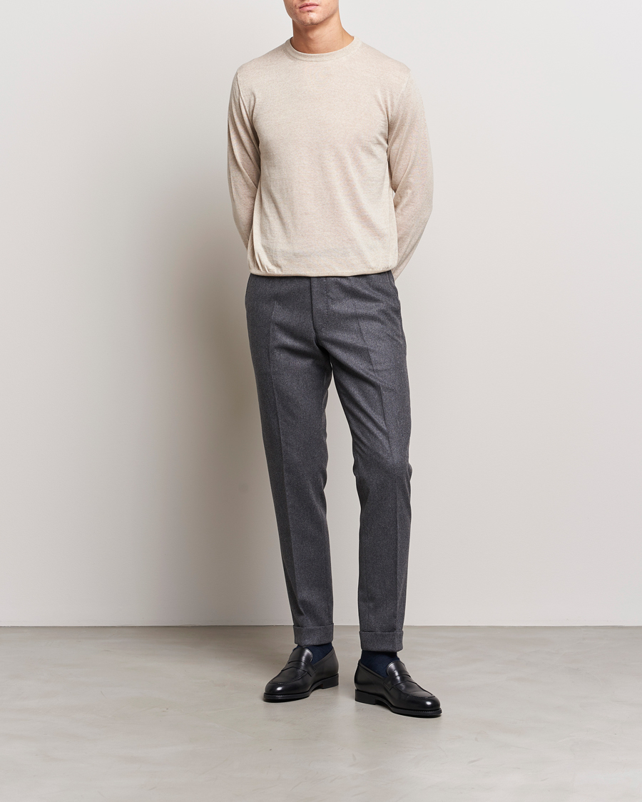 Mies | Puserot | Canali | Merino Wool Crew Neck Light Beige