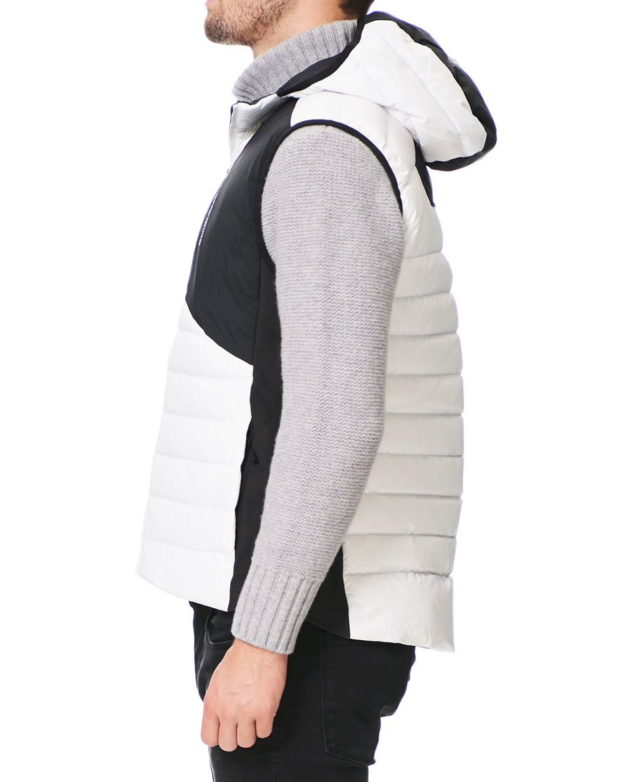 Mies | Takit | Sail Racing | Antartica Hybrid Hooded Vest White