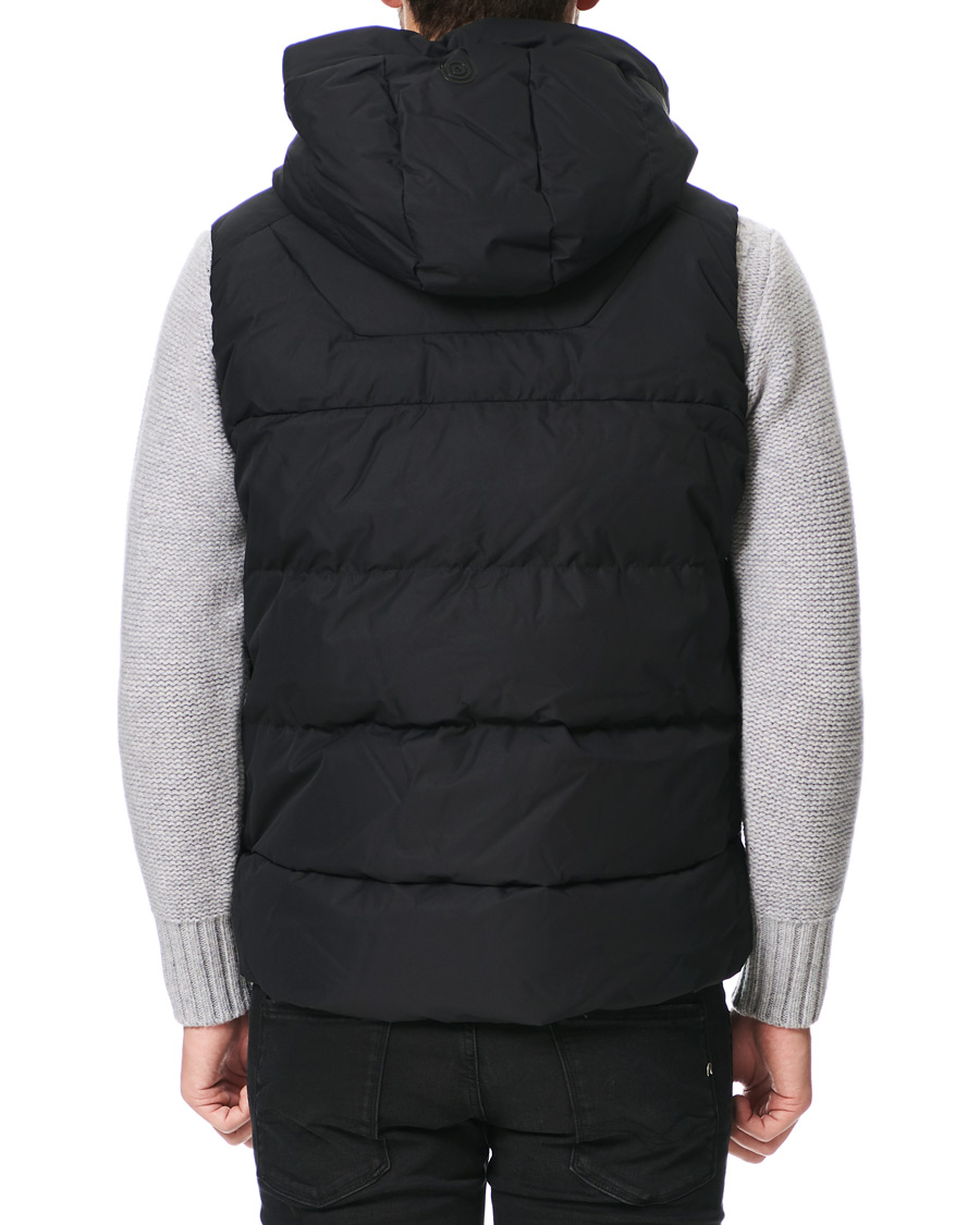 Mies | Takit | Sail Racing | Artic Down Hooded Vest Carbon