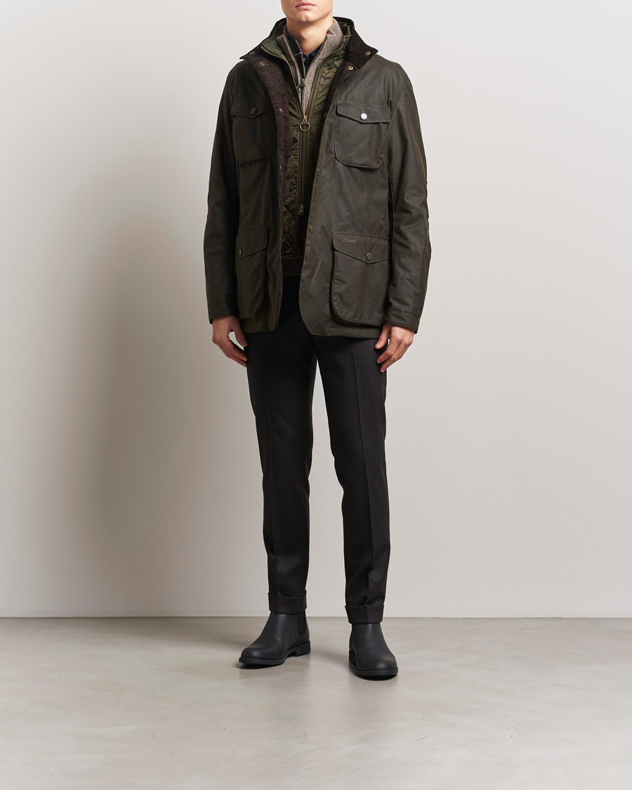 Mies | Takit | Barbour Lifestyle | Ogston Waxed Jacket Olive