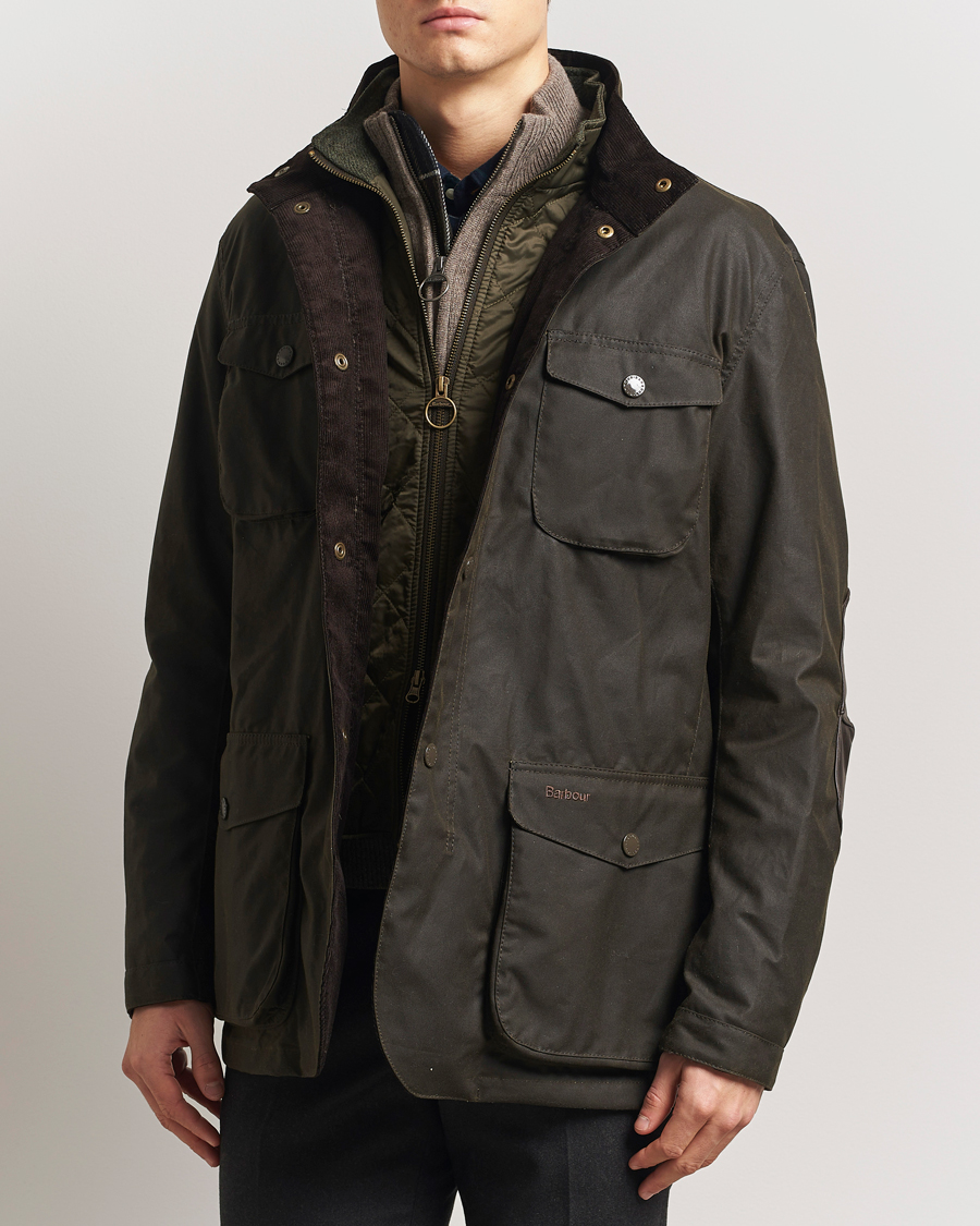 Mies | Takit | Barbour Lifestyle | Ogston Waxed Jacket Olive