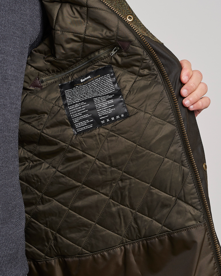 Mies | Takit | Barbour Lifestyle | Hereford Wax Jacket Olive