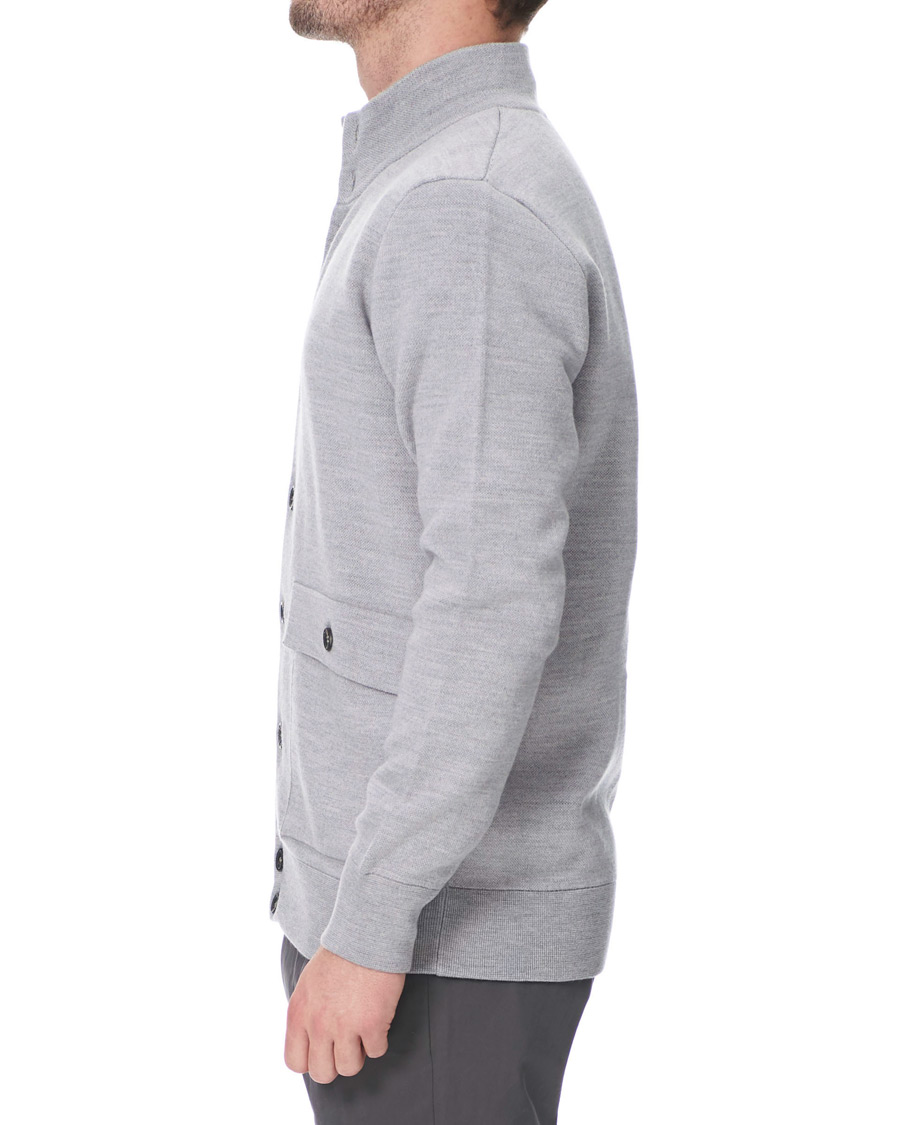 Mies | Puserot | 14 Savile Row | Silk/Cashmere/Wool Cardigan Pale Grey