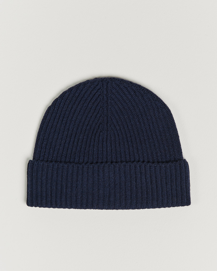Mies | Johnstons of Elgin Cashmere Ribbed Hat Navy | Johnstons of Elgin | Cashmere Ribbed Hat Navy