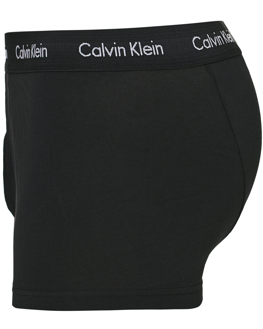 Mies | Alusvaatteet | Calvin Klein | Cotton Stretch 3-Pack Low Rise Trunk Black/Coral/Grey