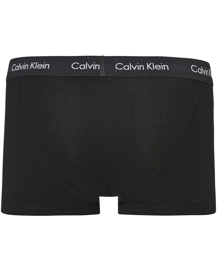 Mies | Alusvaatteet | Calvin Klein | Cotton Stretch 3-Pack Low Rise Trunk Black/Coral/Grey