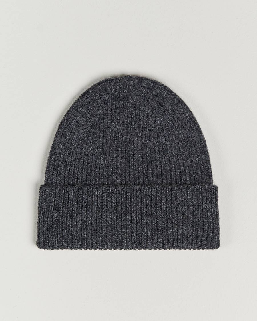 Mies | Pipot | Colorful Standard | Merino Wool Beanie Lava Grey