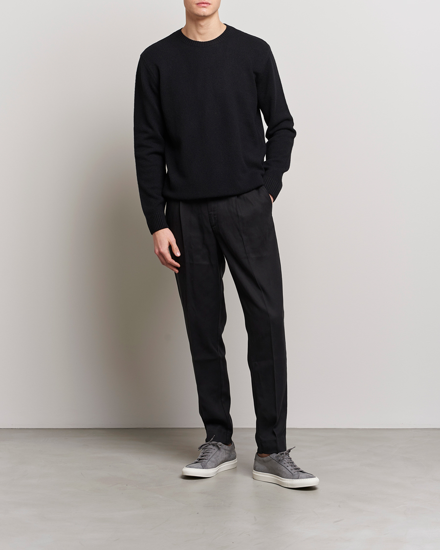 Mies | Puserot | Colorful Standard | Classic Merino Wool Crew Neck Deep Black