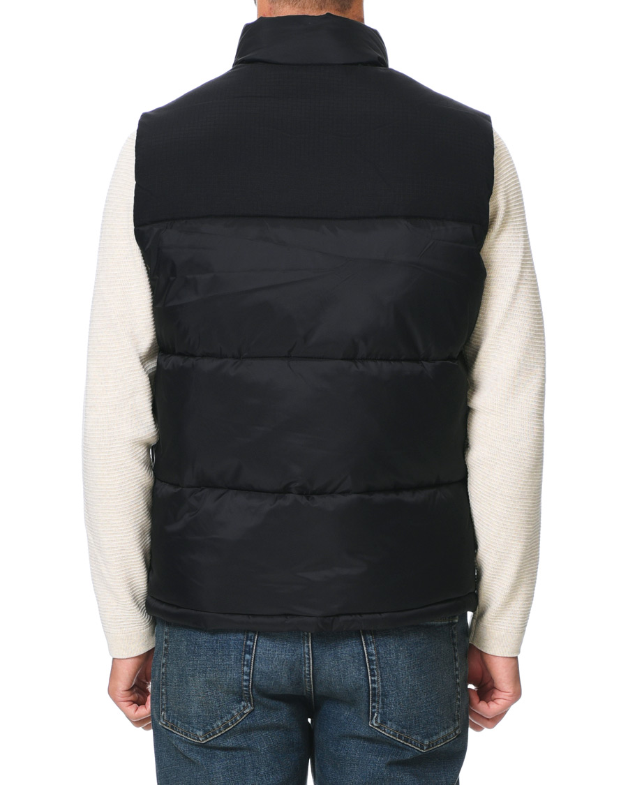 Mies | Takit | Lyle & Scott | Wadded Gilet Vest Black