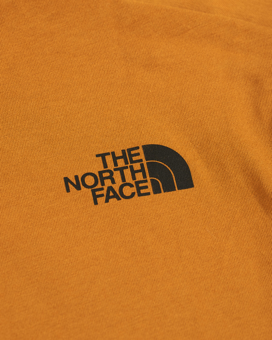 Mies | T-paidat | The North Face | Crew Neck Tee Timber Tan