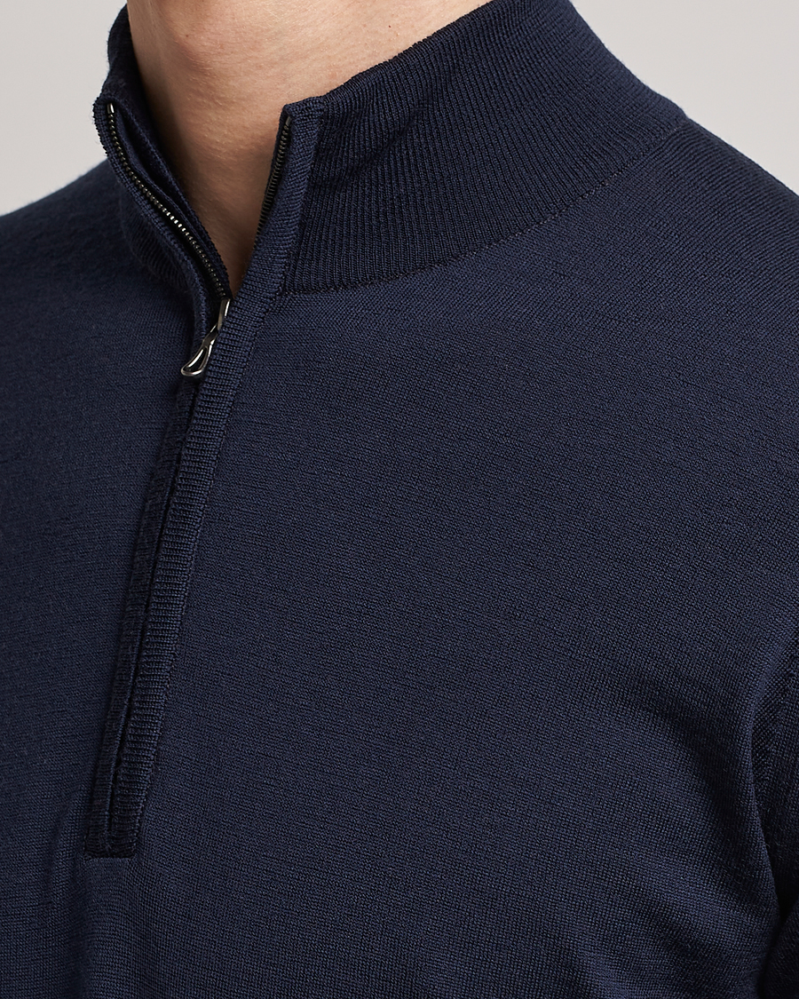Mies | Puserot | John Smedley | Barrow Extra Fine Merino Half Zip Midnight