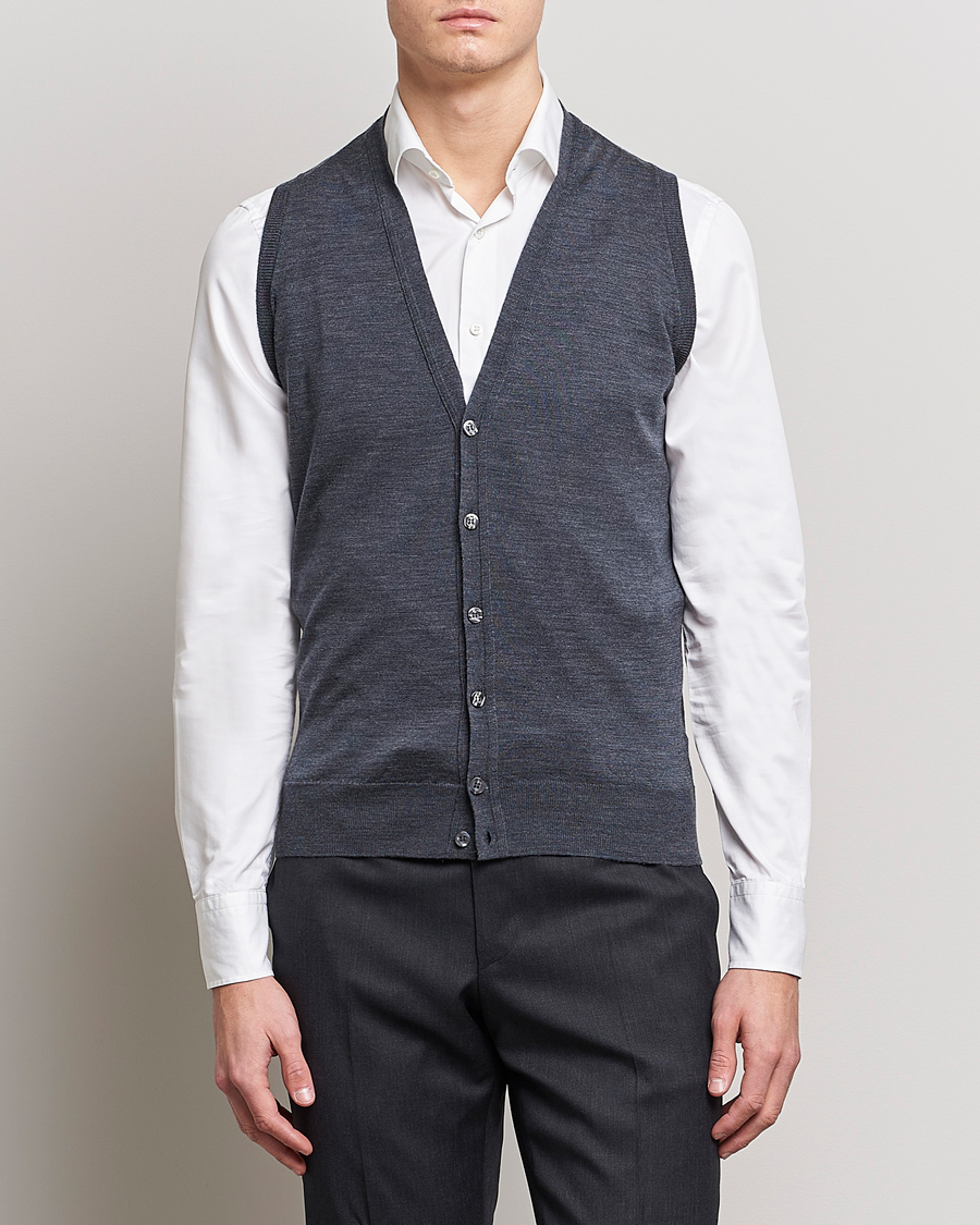 Mies | Puserot | John Smedley | Huntswood Slim Fit Waistcoat Charcoal