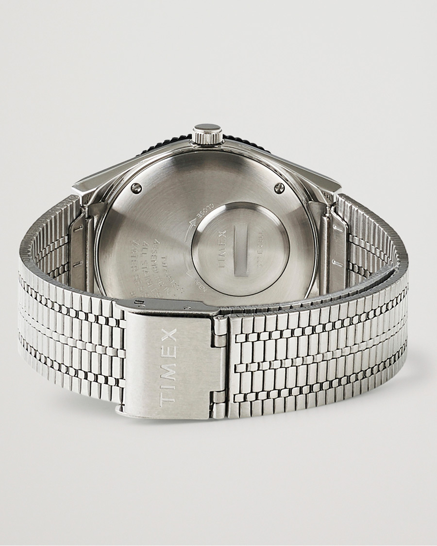 Mies | Timex Q Reissue 1979 Black/Red | Timex | Q Reissue 1979 Black/Red