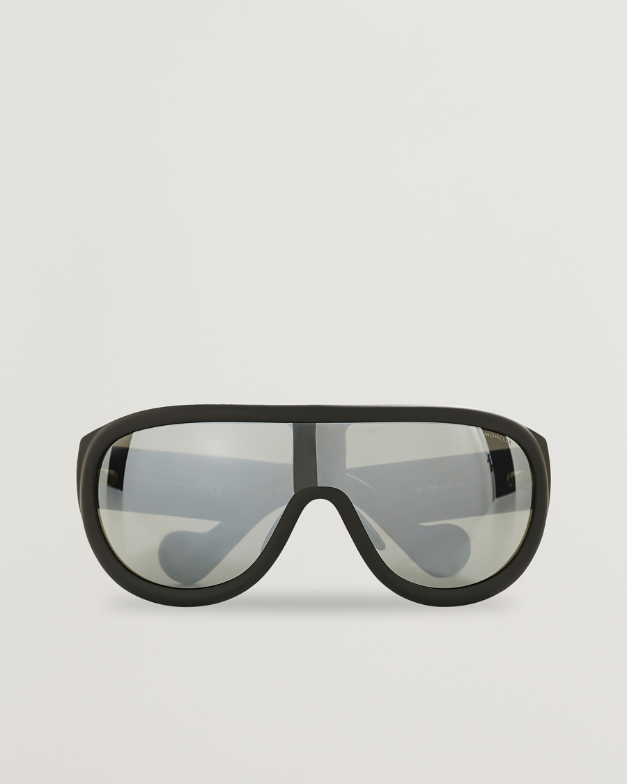 Mies | Moncler Lunettes ML0106 Sunglasses Matte Black | Moncler Lunettes | ML0106 Sunglasses Matte Black