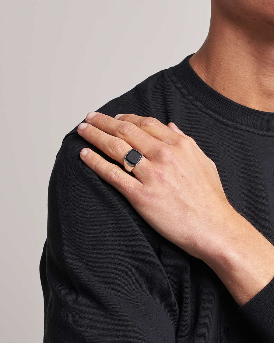 Mies | Tom Wood Cushion Black Onyx Ring Silver | Tom Wood | Cushion Black Onyx Ring Silver