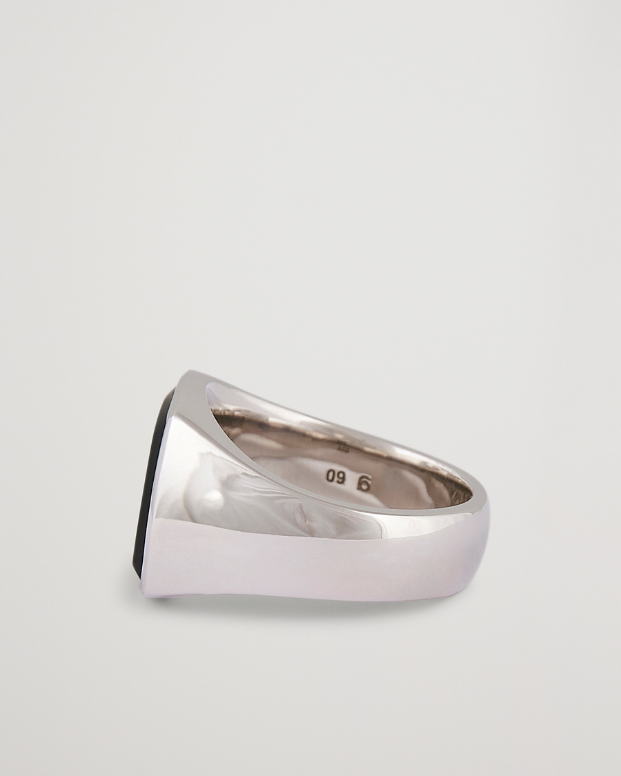 Mies | Tom Wood Cushion Black Onyx Ring Silver | Tom Wood | Cushion Black Onyx Ring Silver