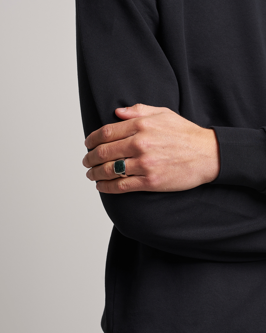Mies | New Nordics | Tom Wood | Cushion Green Marble Ring Silver