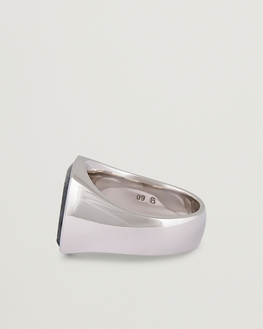 Mies | Tom Wood Cushion Larvikite Ring Silver | Tom Wood | Cushion Larvikite Ring Silver