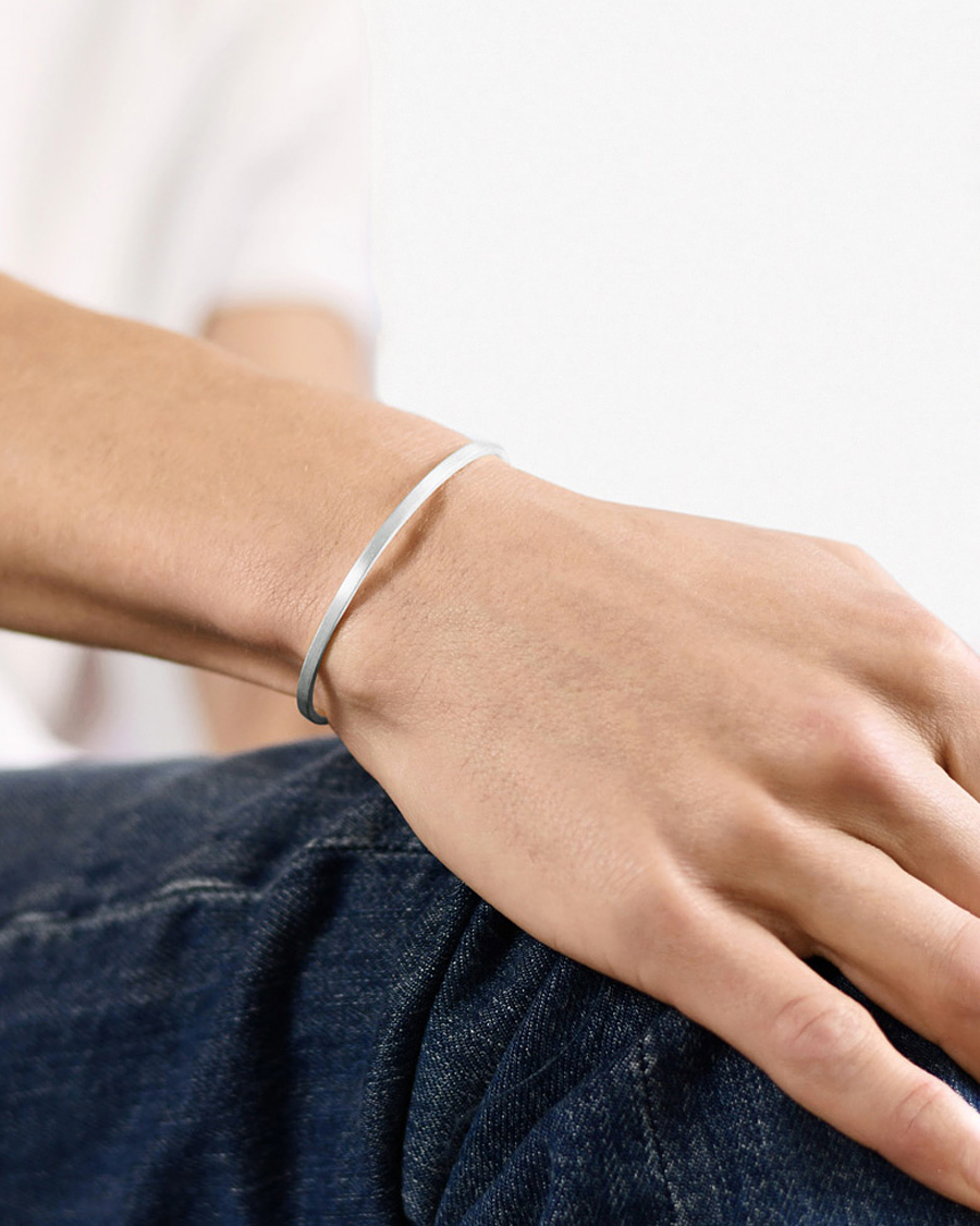 Mies | Korut | LE GRAMME | Ribbon Bracelet Brushed Sterling Silver 7g