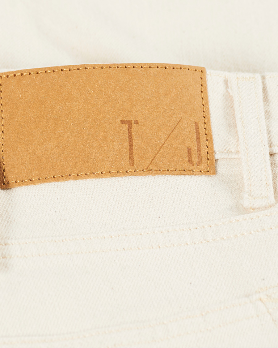 Mies | Farkut | Tiger of Sweden Jeans | Pistolero Comfort Stretch Discovery Jeans Ecru