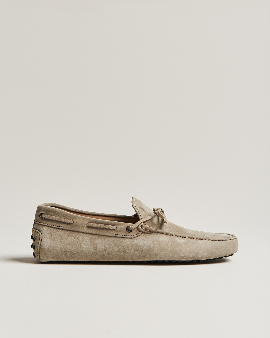Mies | Tod's Lacetto Gommino Carshoe Taupe Suede | Tod's | Lacetto Gommino Carshoe Taupe Suede