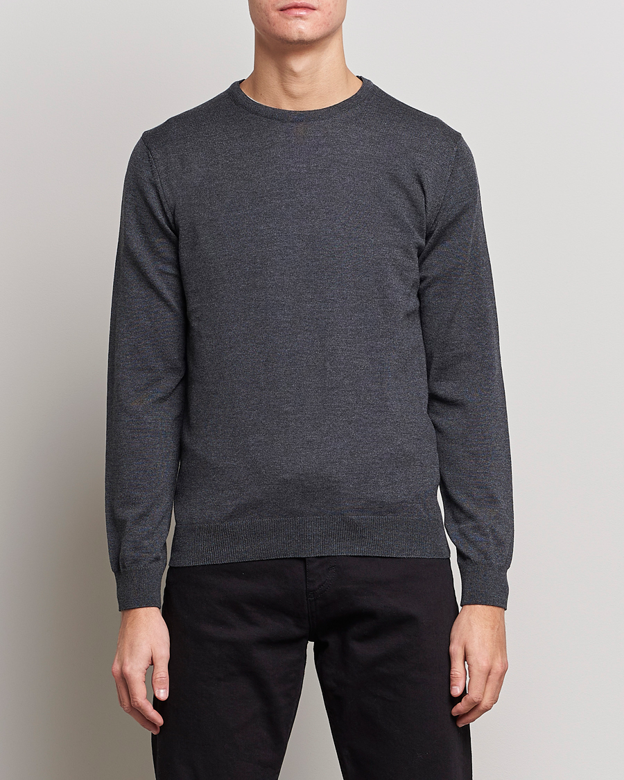 Mies | Puserot | Stenströms | Merino Crew Neck Anthracite
